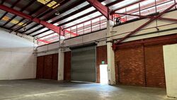 Geylang Bahru (D12), Warehouse #486861091